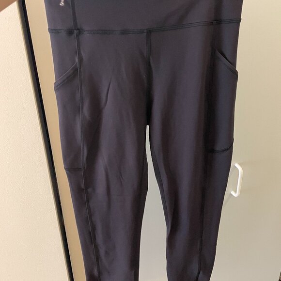 Lululemon Power Thru High-Rise Tight 25" Black‎ size 6 excellent condition - Picture 10 of 10